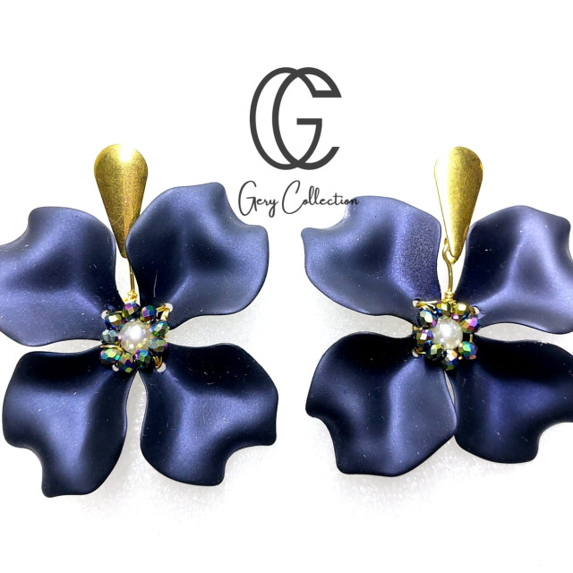 Aretes de petalos
