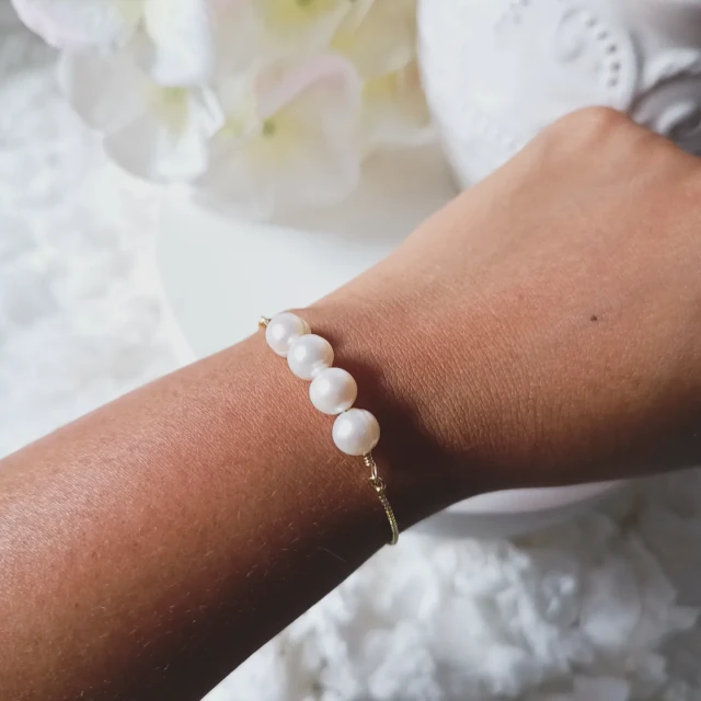 Pulsera de perlas cultivadas ajustable 