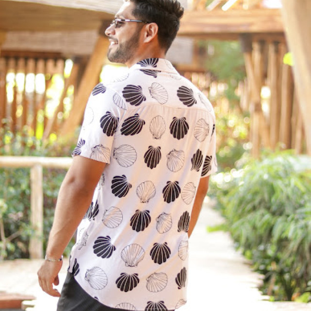 CAMISA DE CONCHAS desde XS hasta XXl